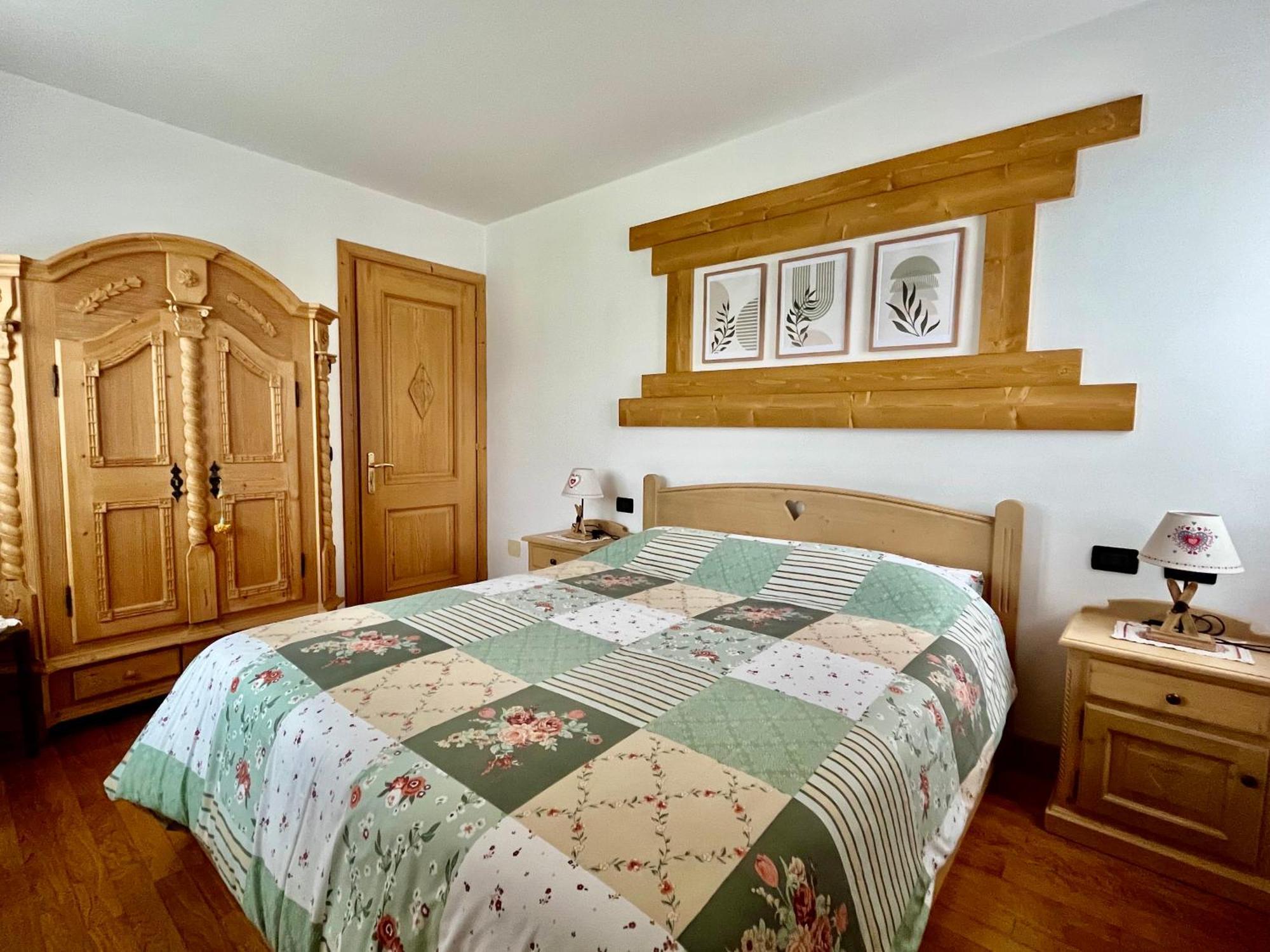 Villa Iris - La Prima Villa Vacanze Nell'Altopiano Asiago Luaran gambar